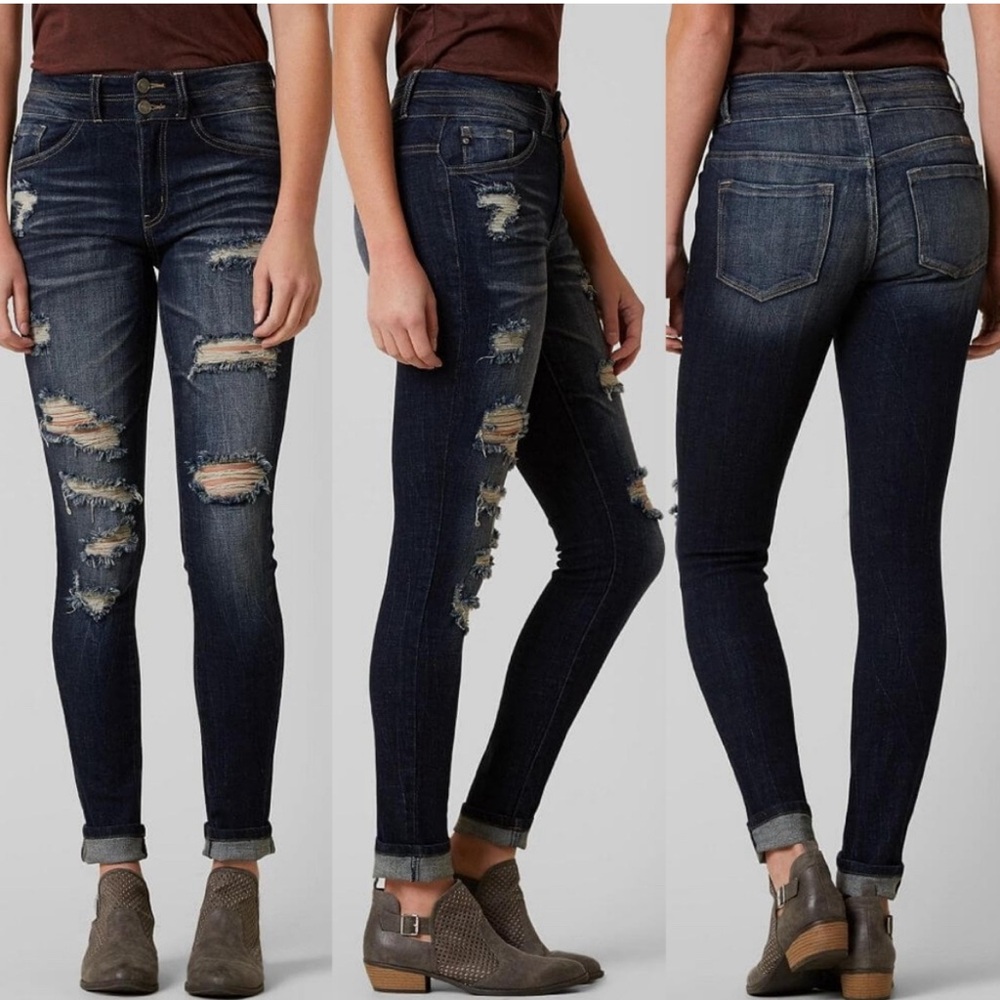 KanCan Double Button‎ skinny distressed mid rise jeans. Women size 11 (29)